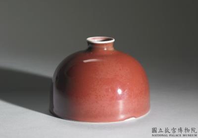 图片[2]-Flat bulbous vase with red glaze, Qing dynasty, Kangxi reign (1662-1722)-China Archive